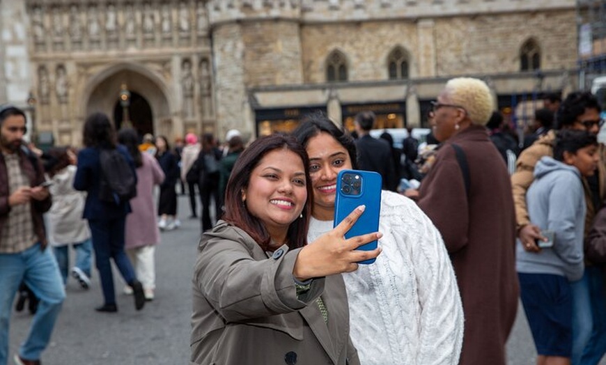 Image 14: Priority Access Westminster Abbey Tour with a Professional Guide
