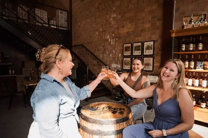 Distillery District Food & History Tour in Lexington