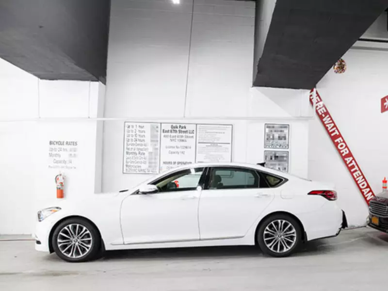 Parking at City Parking - Lenox Hill Garage LLC