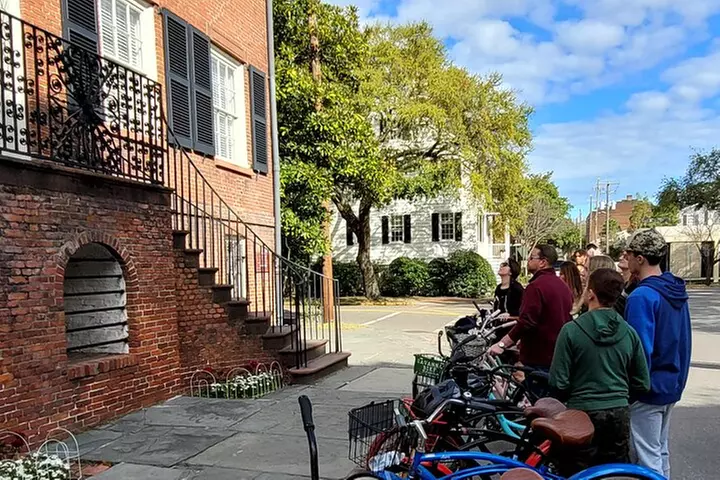 2-Hour Explore Savannah Bike Tour