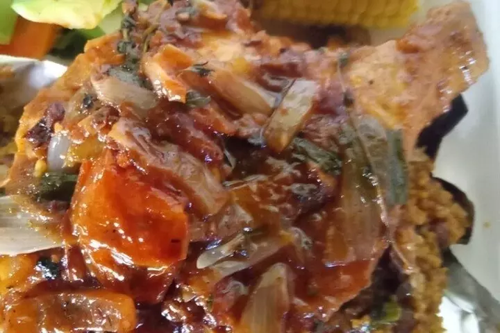 Private Sightseeing in Fort Montagu with Crab and Seafood meal - Primary Image