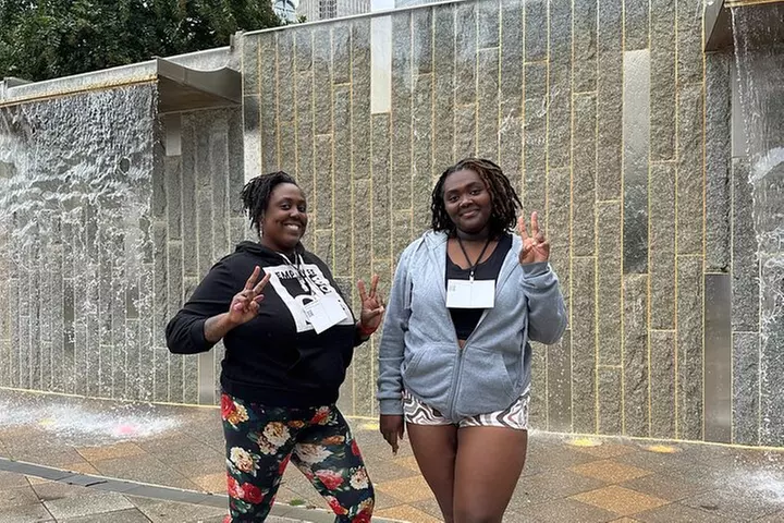 UPTOWN FUNK: 1 Hour Guided City Walking Tour in Charlotte