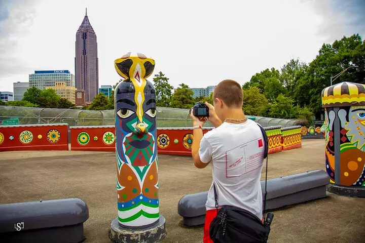 Atlanta Photo Walking Tour with Pics Taking