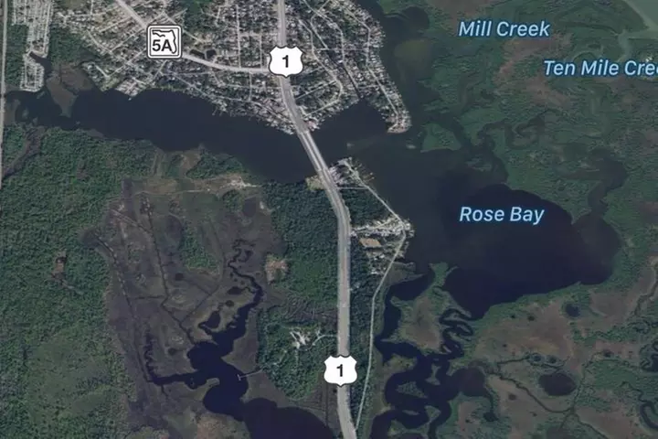 Tandem Kayak Rental through the Floridian Spruck Creek - Second Medium