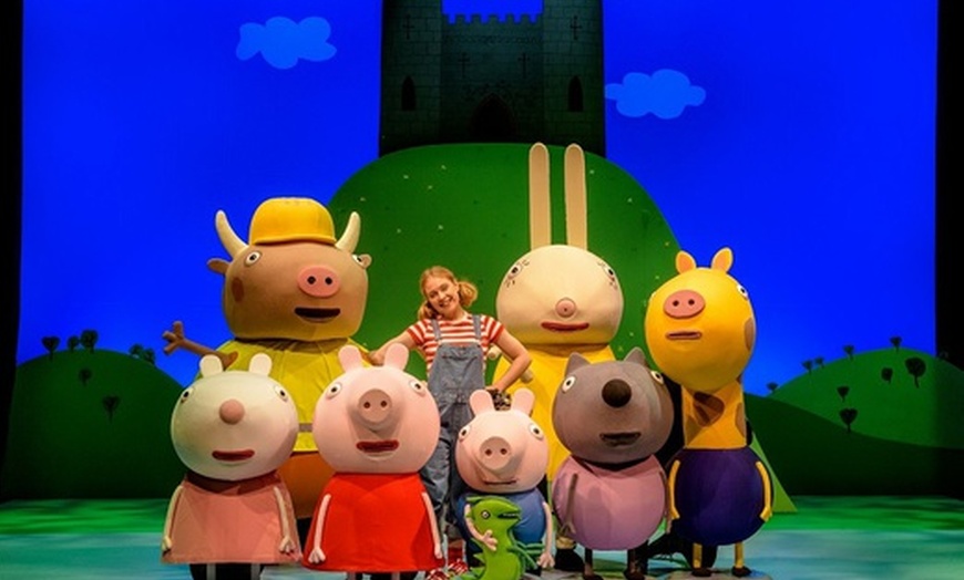 Image 2: Tickets to see Peppa Pig's Best Day Ever