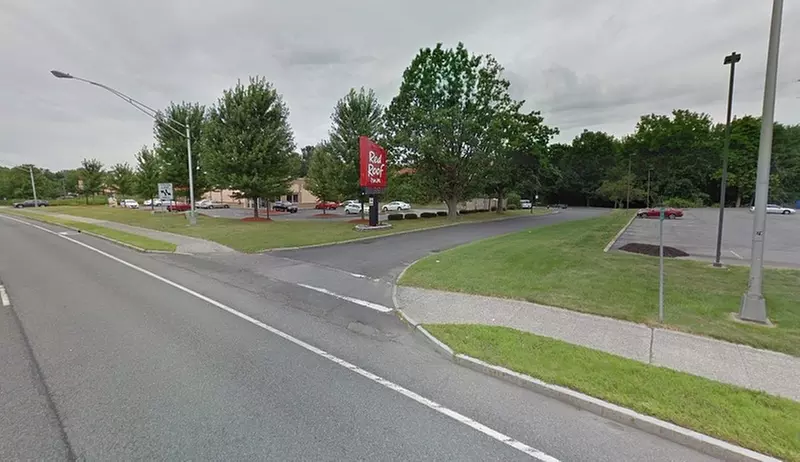 Parking at Red Roof Inn Albany Airport Parking ALB - Primary Image