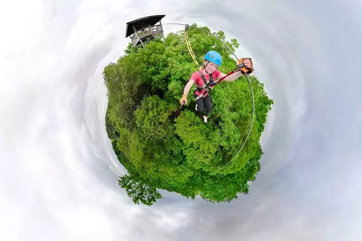 Minnesota River Valley 14-Line Thrilling Zipline Canopy Tour - Primary Image