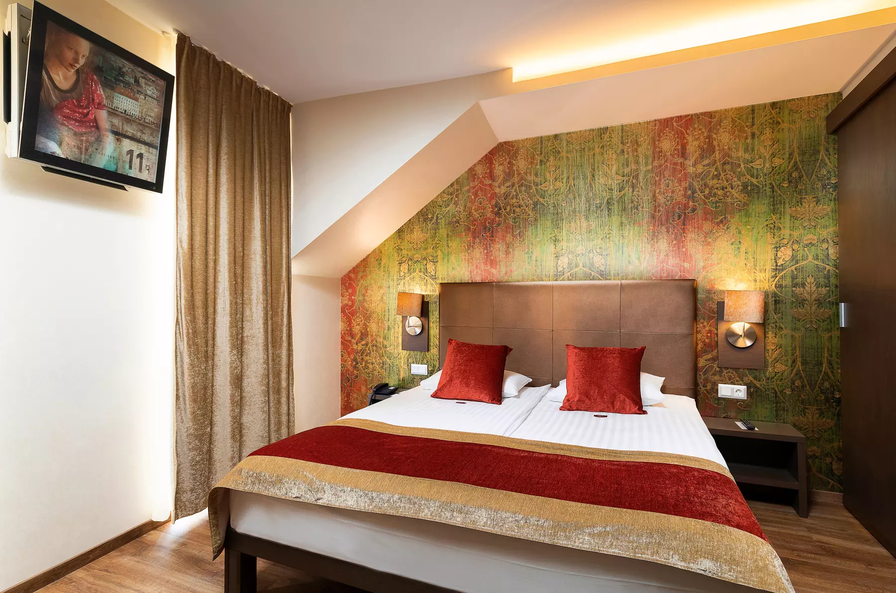 ✈ HONGARIJE | Boedapest - Opera Garden 4*, 2 nachten - Stadscentrum