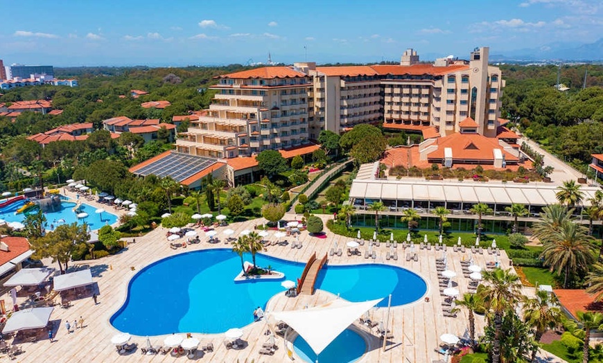 Image 1: ✈ ANTALYA UND UMGEBUNG | Belek - Bellis Deluxe Hotel 5*, 3 Nächte -...
