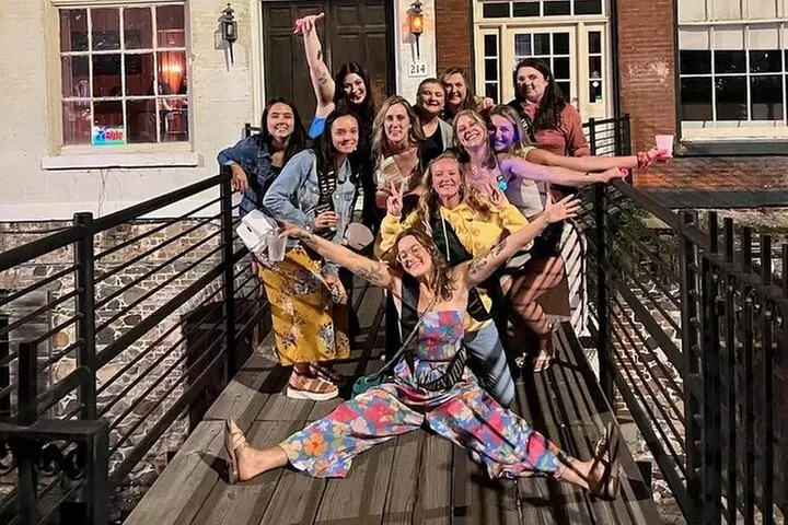 Spooky Spirits Haunted Pub Crawl - Ghost Tour in New Orleans