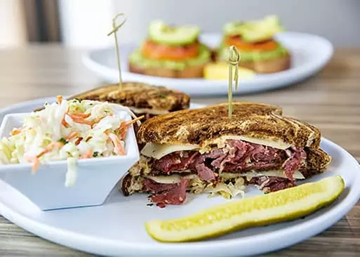 5% Cash Back at @ The Diner