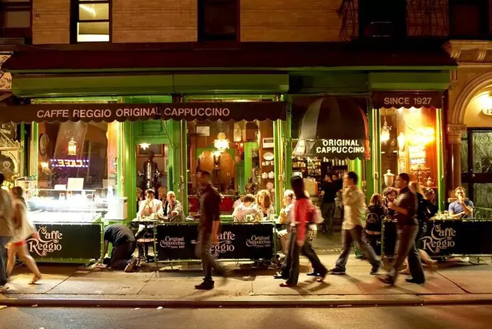 Guided Walking Tour of Greenwich Village Nightlife