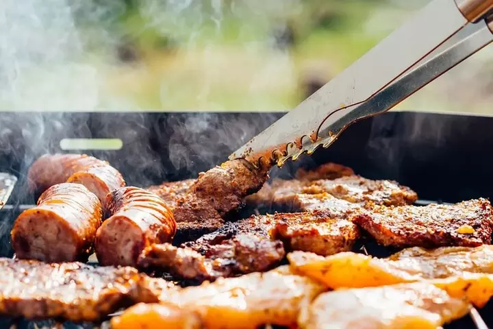 Las Vegas Soul Food Brunch Tour with Party Bus Experience