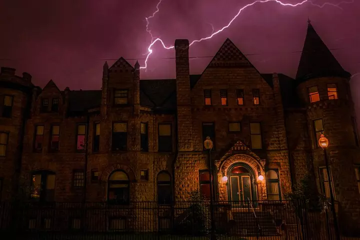 Macabre, Murder, & Mayhem in Motor City : Detroit Ghost Tour