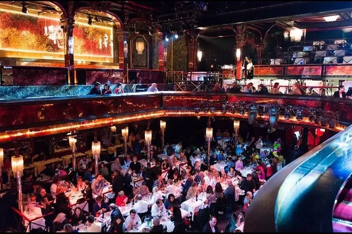 2cv Paris tours Saint Germain Quarter Cabaret Ticket Experience - Primary Image