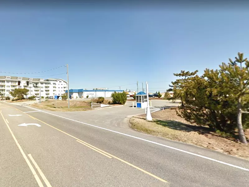Parking at Sandbridge Municipal Lot - Primary Image