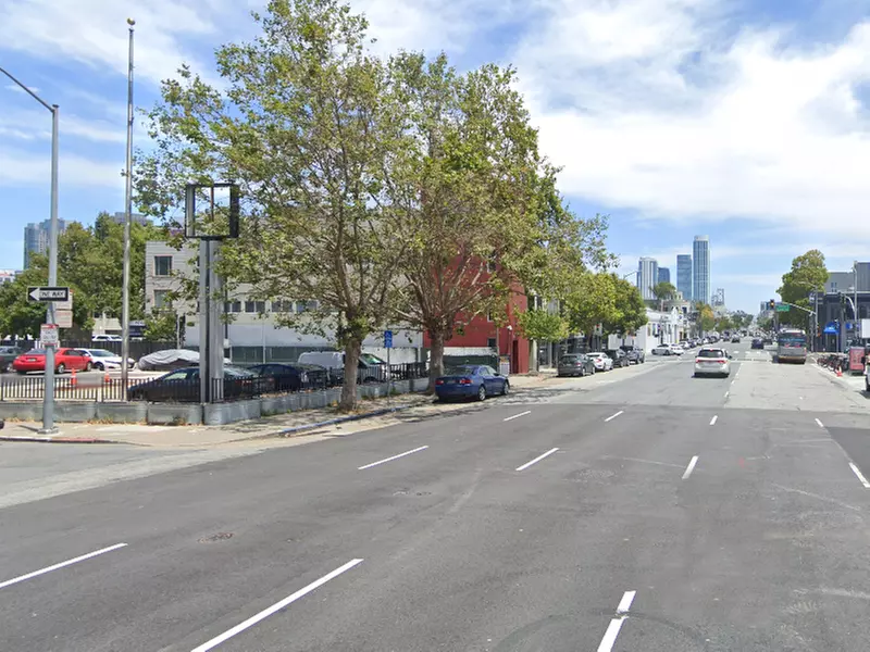 Parking at 814 Bryant St. Lot