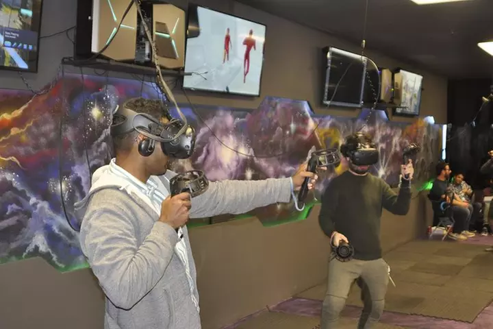 Virtual Reality (VR) Experience in Los Angeles