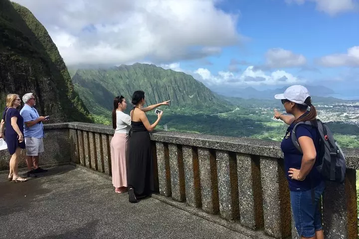 Explore Oahu island ~ private tour with a friendly local. Nice & Personal - Primary Image