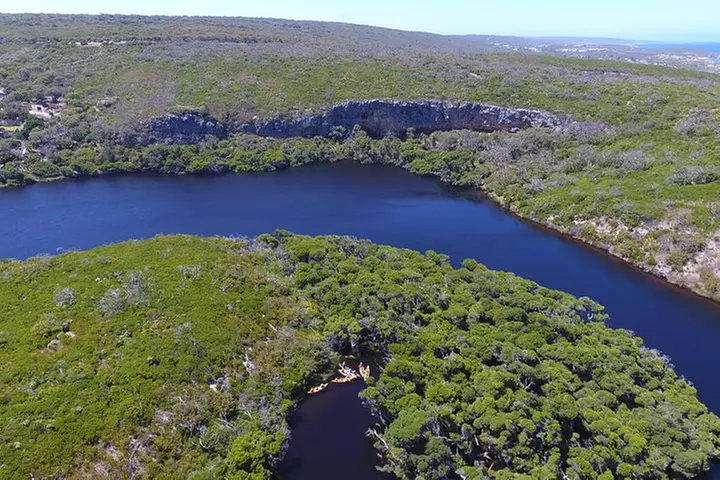 Margaret River Canoe Tour Including Australian Wild Food Lunch