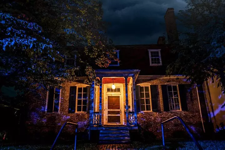 Ashes and Apparitions of Annapolis Ghost Tour