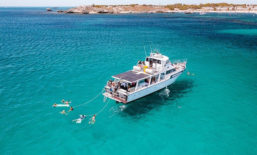 Image 2: Luxe Island Seafood Cruise - Rottnest Island