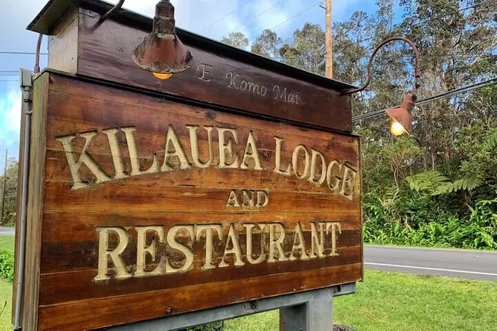 Deluxe Volcano Experience with Restaurant Dinner