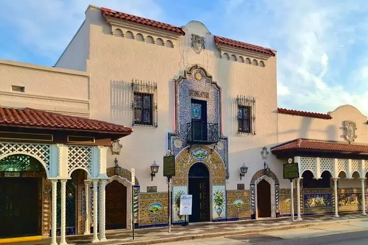 Tampa Walking Food Tour with Secret Food Tours
