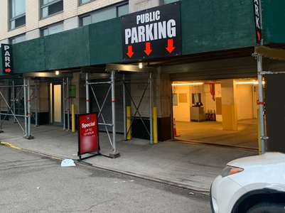 New York City Parking Deals In And Near New York City Ny Groupon [ 300 x 401 Pixel ]