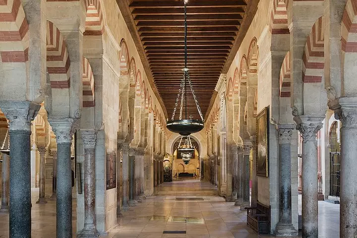 Visita Guiada Mezquita-Catedral de Córdoba con Entradas Prioritarias