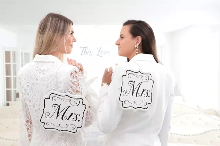 Las Vegas Wedding at Paradise Wedding Chapel
