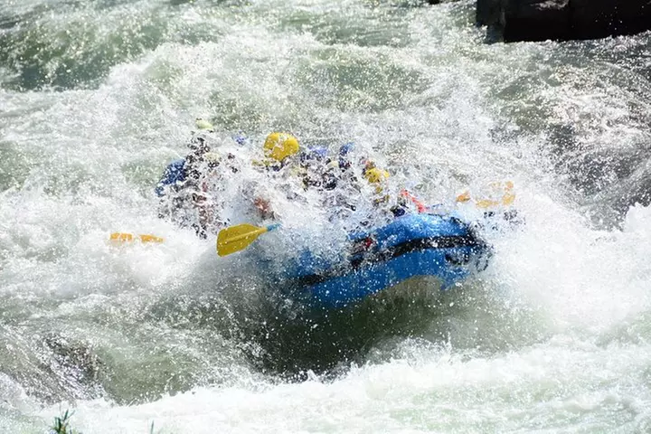 South Fork, American River: Chili Bar (Class III+ Whitewater)