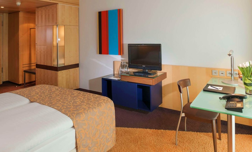 Image 66: ✈ DEUTSCHLAND | Köln - Dorint Hotel An der Messe Köln 4*, 2 Nächte ...