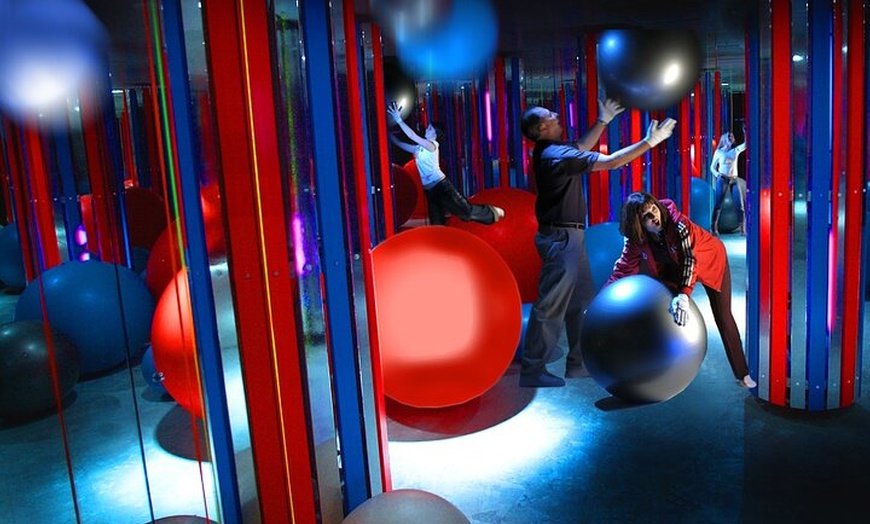 Image 8: Infinity Attraction - Admission