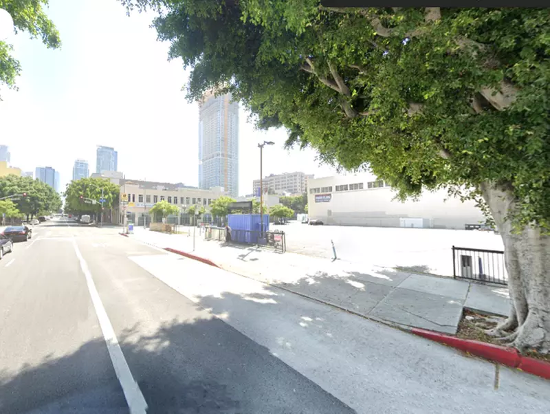 Parking at 1100 S. Olive St. Lot