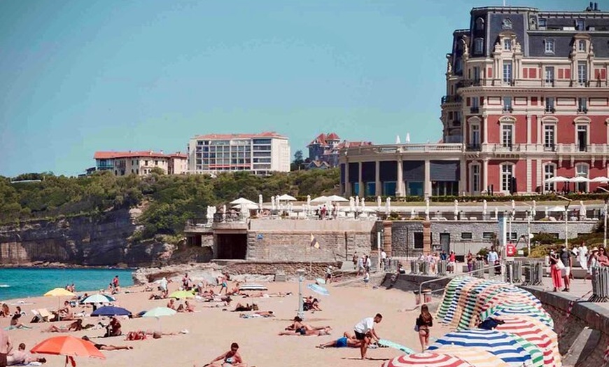 Image 2: Biarritz visite guidée pédestre en groupe privé