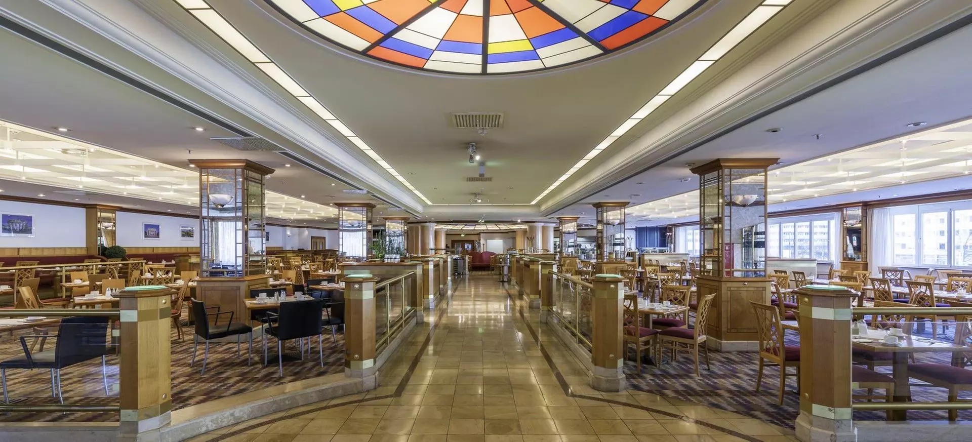 ✈ DUITSLAND | Berlijn - Park Inn by Radisson Alexanderplatz 4*, 2 n...