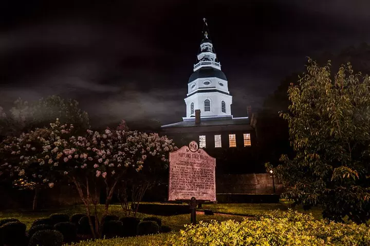 Ashes and Apparitions of Annapolis Ghost Tour