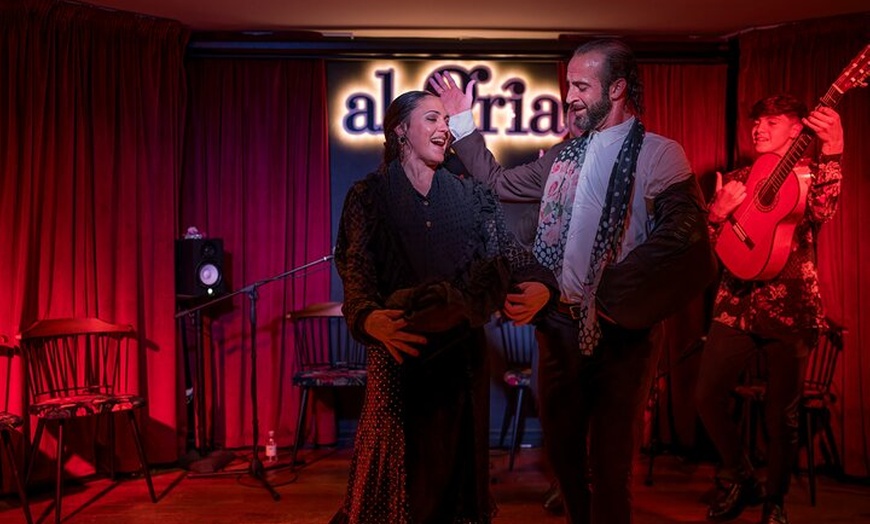 Image 18: Espectáculo auténtico de flamenco. Alegria y gastronomia Málaga