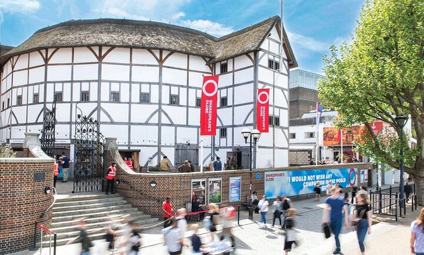 Image 2: Shakespeare's Globe Guided Tour