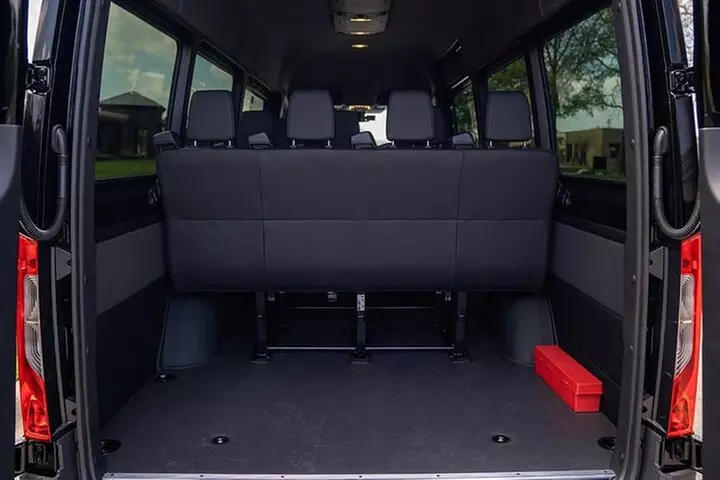 Departure Private Transfer Boston to Boston Airport BOS