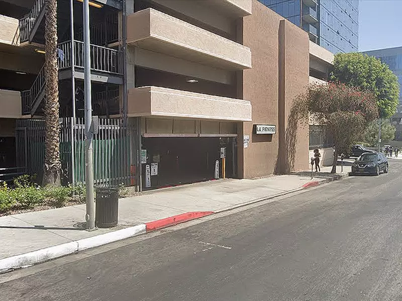 Parking at LA Fitness Hollywood Garage - Second Medium