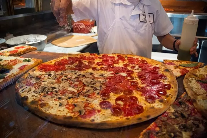 Brooklyn Food Tour: Family-Owned Brownstone Bites