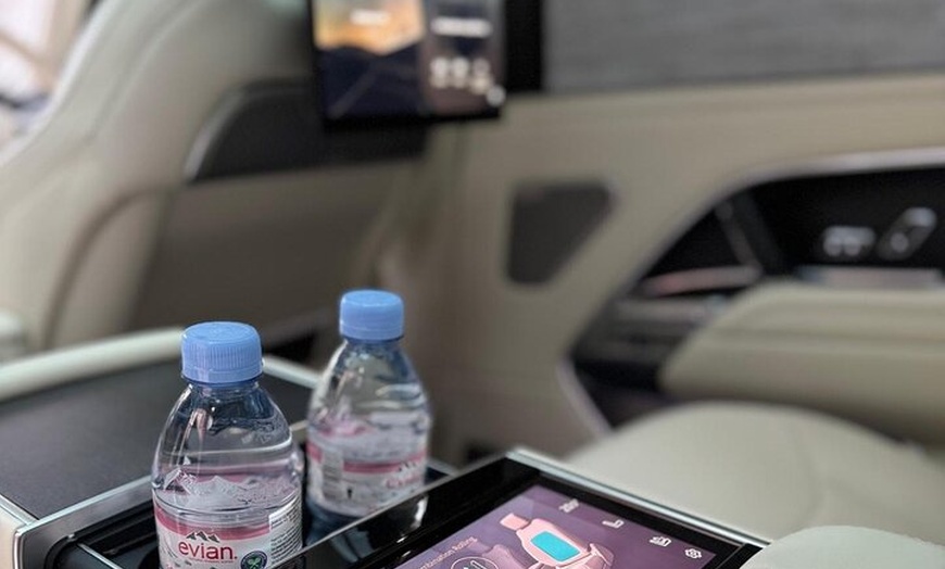 Image 13: Private St Pancras Station Transfer to or from London Hotel