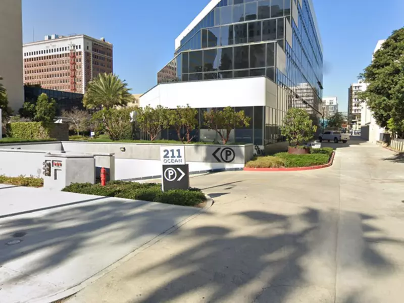 Parking at 211 Ocean Blvd. Garage - Primary Image
