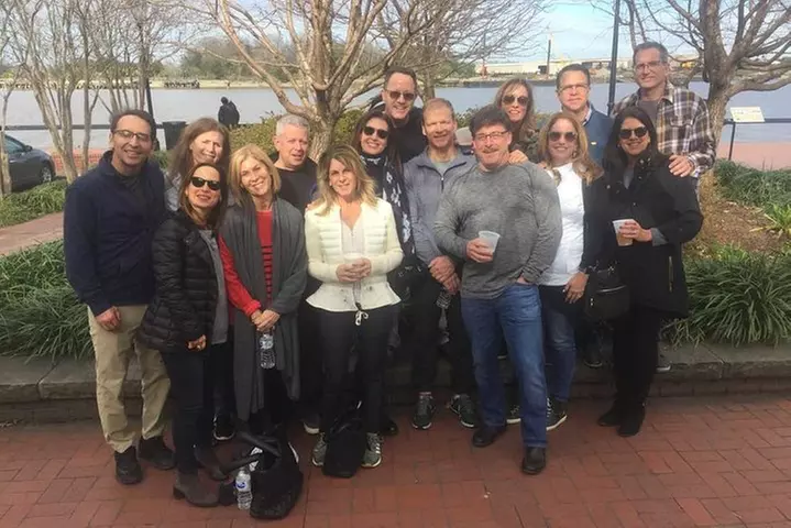 Southern Flavors Food, Pub Crawl, and History Walking Tour