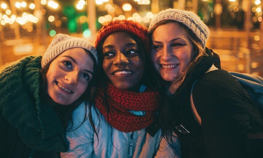 Image 6: Visite privée de la magie de Noël à Paris, de Notre-Dame à Vendôme