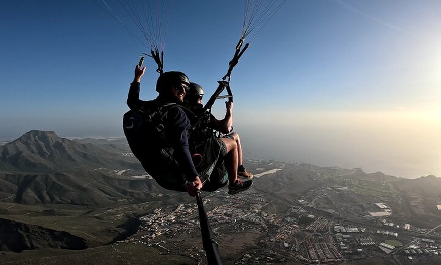 Image 7: Parapente en Costa Adeje, el mejor vuelo biplaza en Tenerife