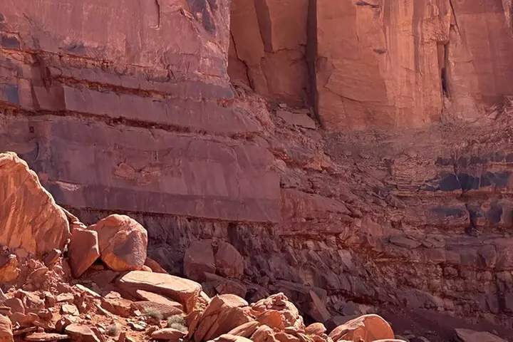 Monument Valley Extended Backcountry Tour