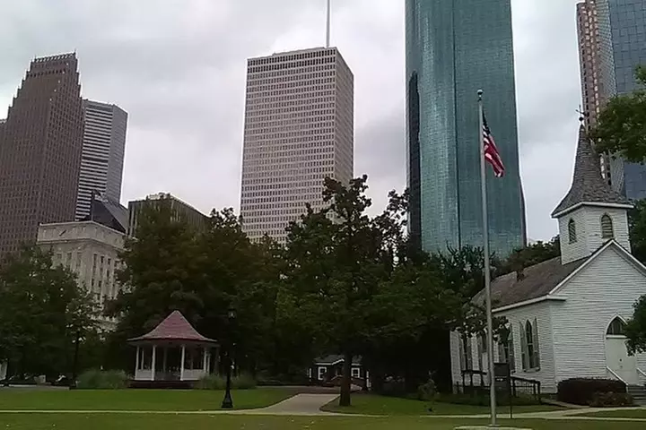 Private City Tour of Houston 3-hr Air-Conditioned Van Tour